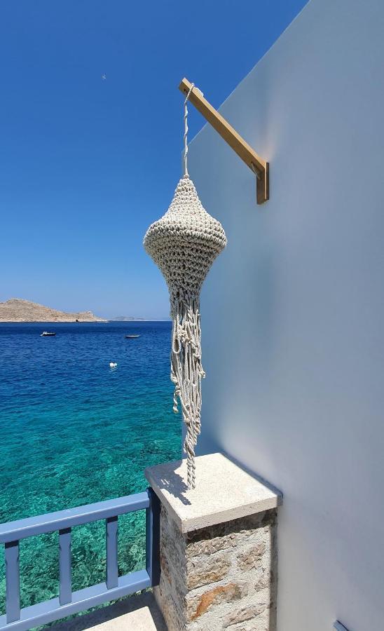 Halki Sea Breeze - A Waterfront Villa Bagian luar foto